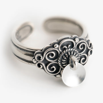 Bunad Ring with Spoon by Sylvsmidja